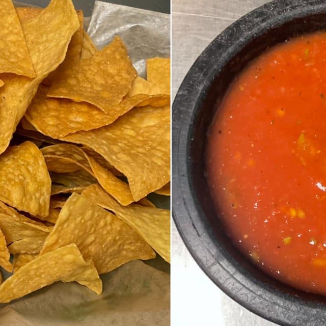 Chips & Salsa.