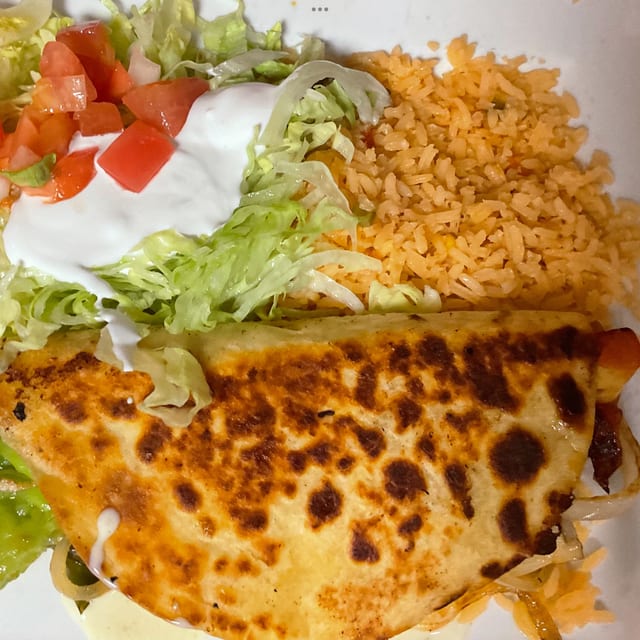 Lunch Acapulco.