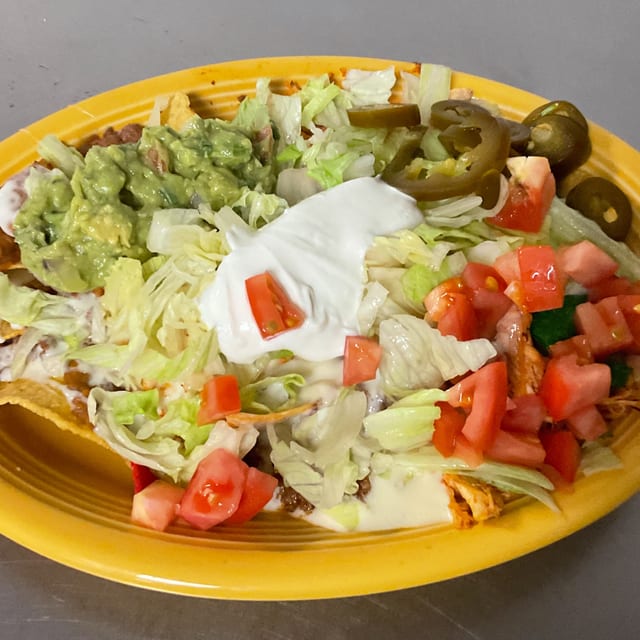 Nachos Locos.